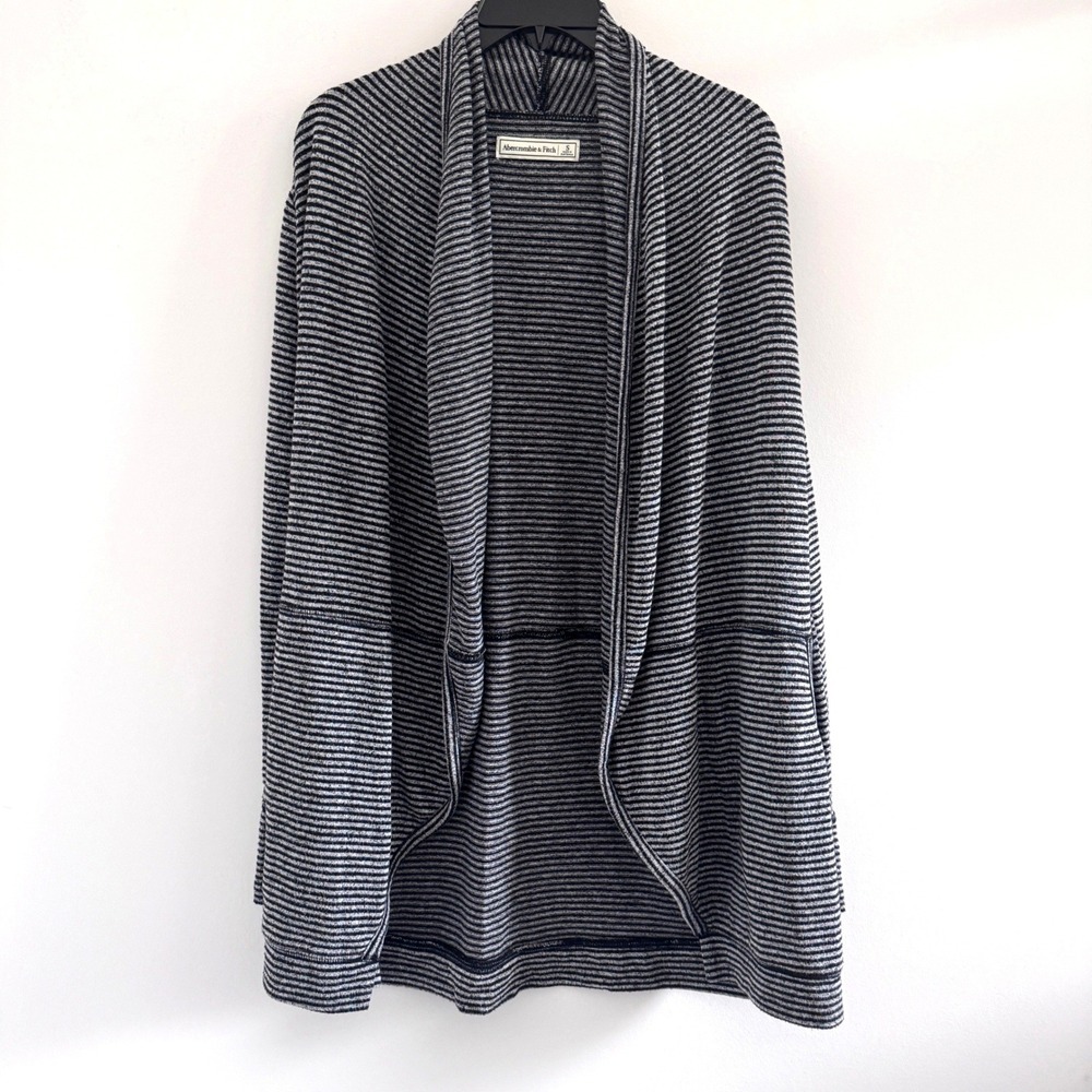 Abercrombie & Fitch Women S Cardigan Open Front Striped Grey Soft Knit Layer